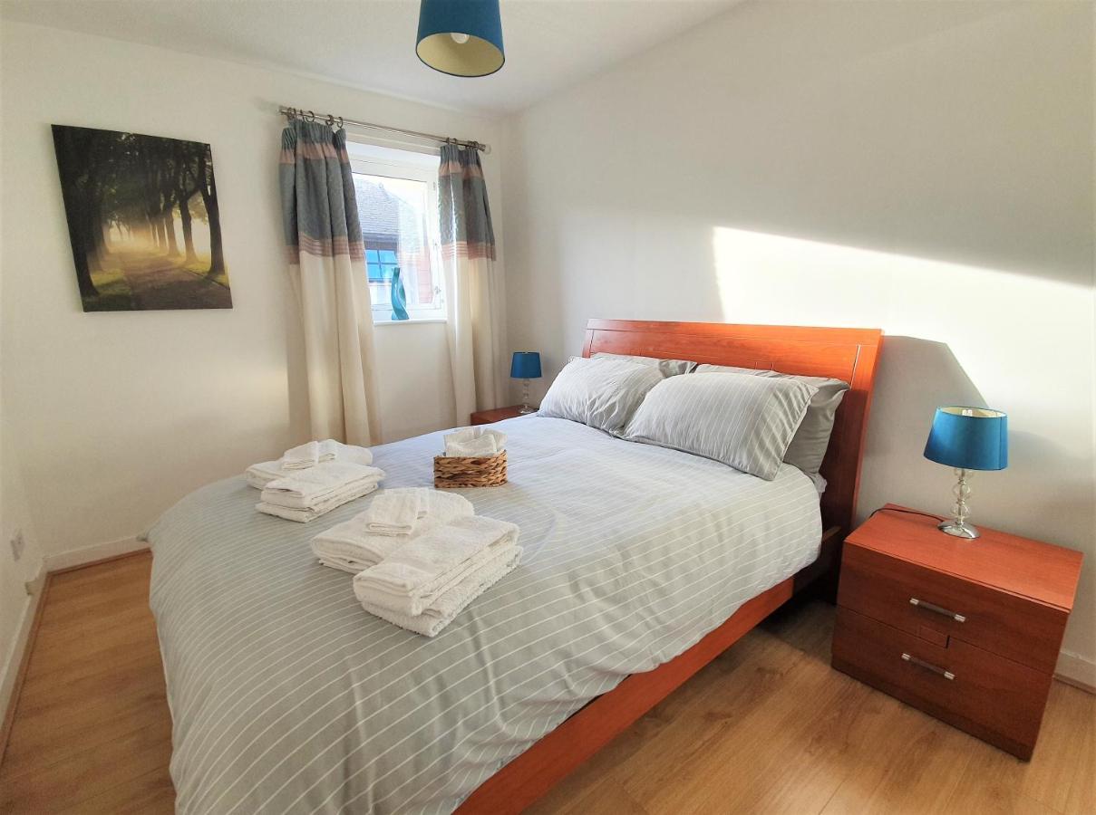 Modern One Bedroom Apt - City Centre & Freeparking Glasgow Ngoại thất bức ảnh